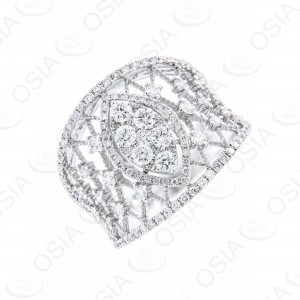 18 KARAT DIAMOND RING