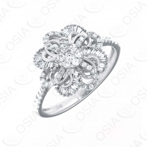 18 KARAT DIAMOND RING