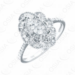 18 KARAT DIAMOND RING