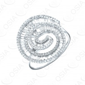 18 KARAT DIAMOND RING
